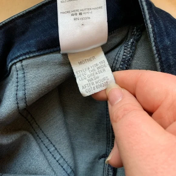 MOTHER wide leg denim jeans . Influencer & blogger favorite. - Picture 6 of 8